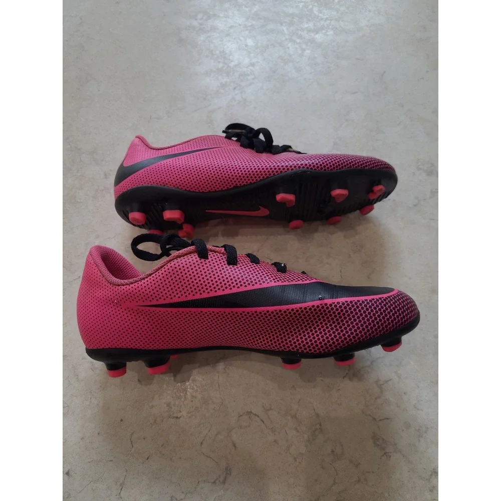 Nike Jr. BRAVATA II FG‎ Youth Size 3Y Soccer Cleats Pink Black Athletic Sports